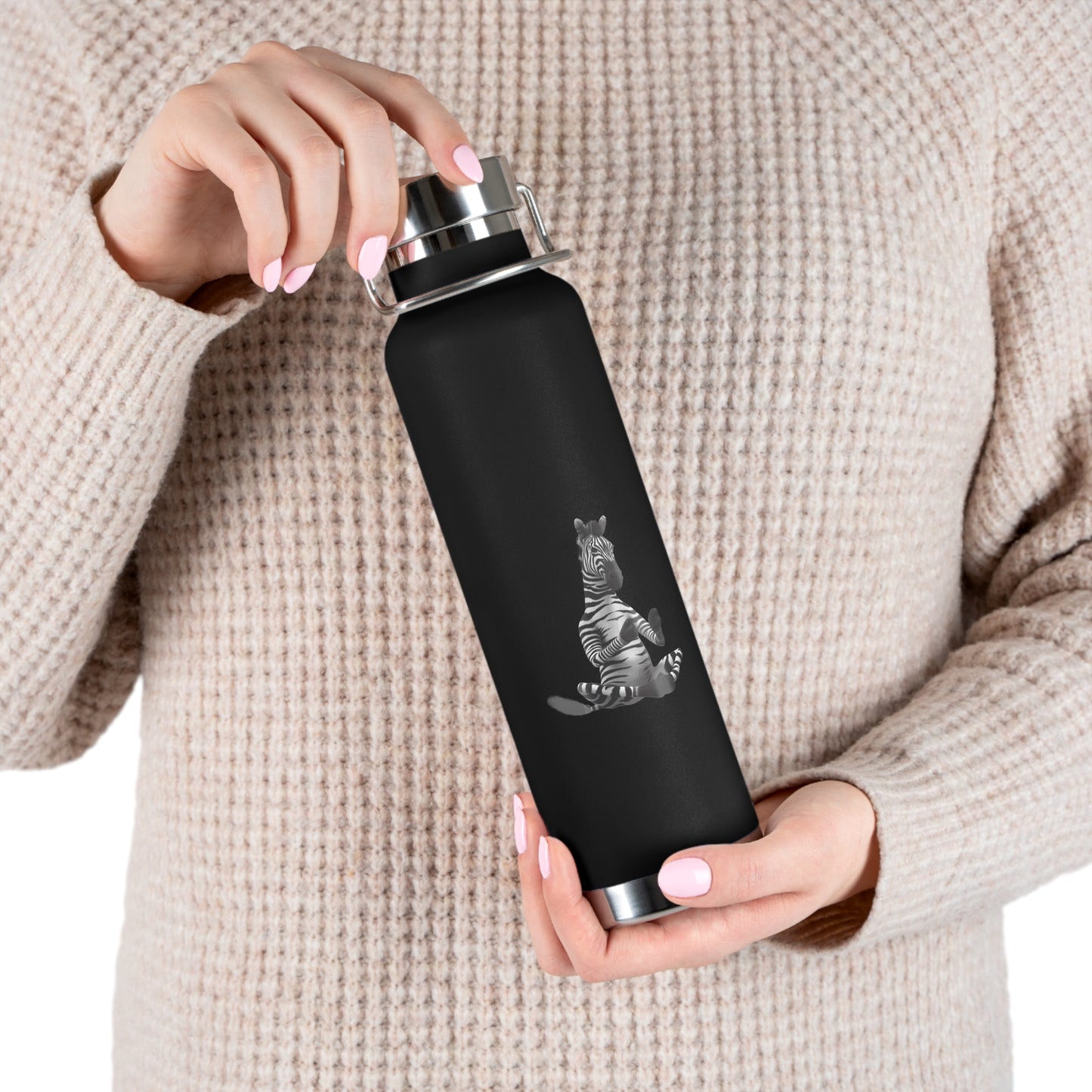 Copper Vacuum Insulated Bottle, 22oz - Zebra Pose