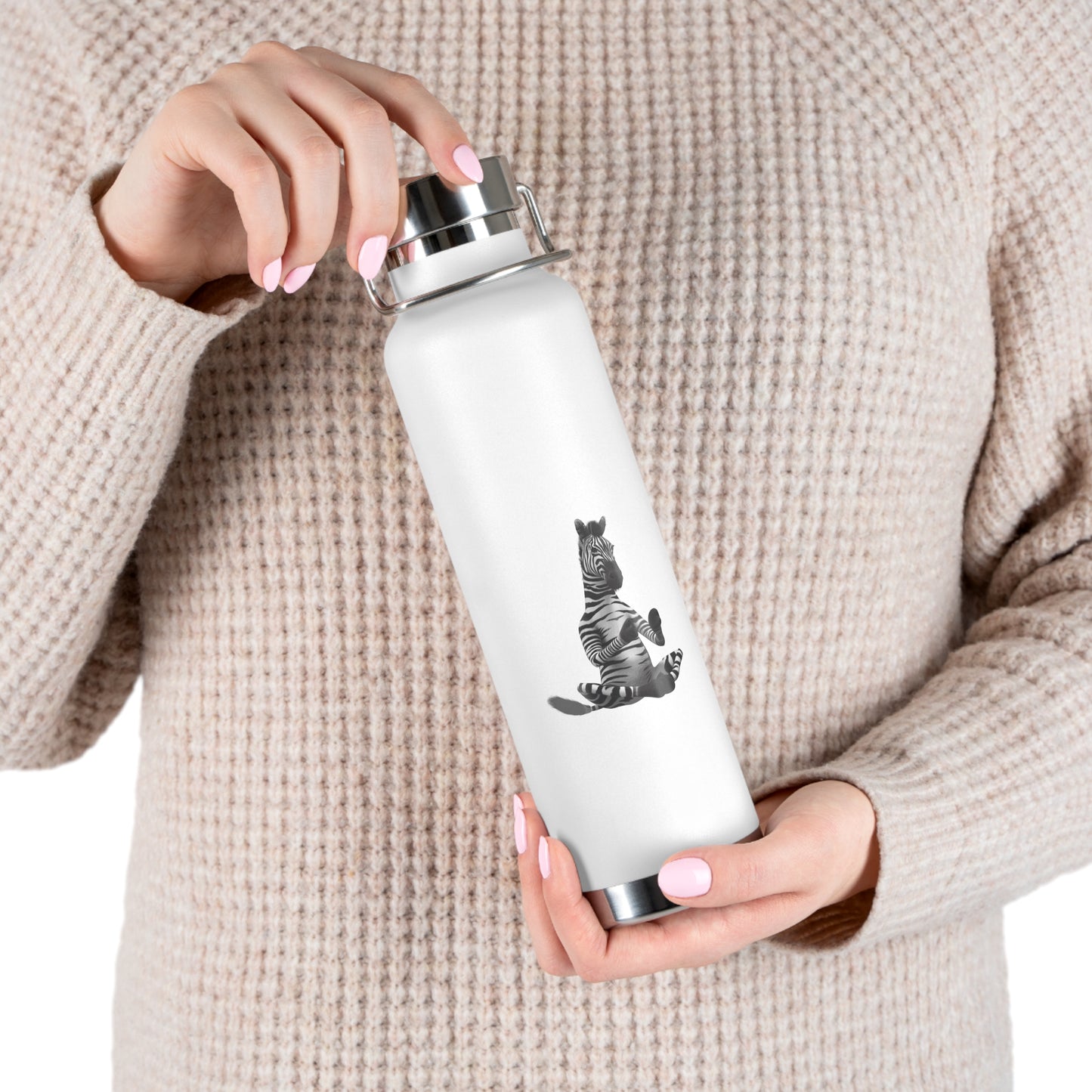 Copper Vacuum Insulated Bottle, 22oz - Zebra Pose
